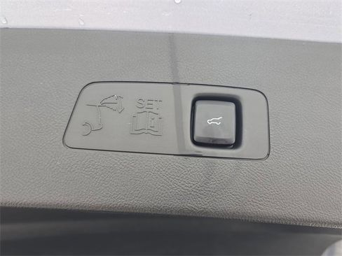 Certified 2022 Lincoln Corsair Standard w/ Premium Package image 33