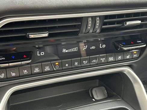 Certified 2025 MAZDA CX-70 Plug-In Hybrid w/ Premium Plus image 20