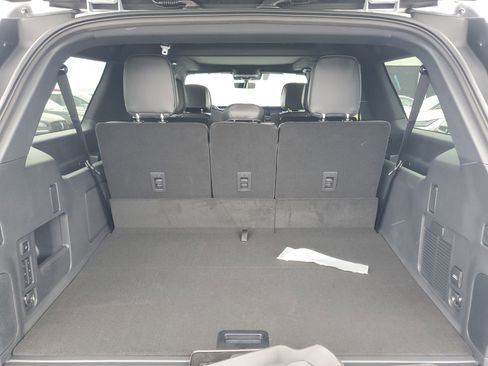 New 2026 Lincoln Navigator L Reserve w/ Jet Appearance Package image 32