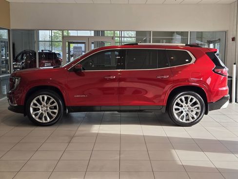 Used 2024 GMC Acadia Denali w/ Super Cruise Package AWD/4WD image 4