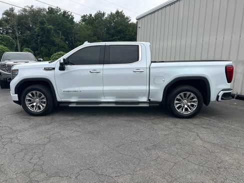 Used 2026 GMC Sierra 1500 Denali AWD/4WD image 9