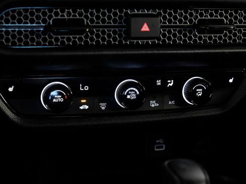 Used 2025 Honda HR-V Sport image 26