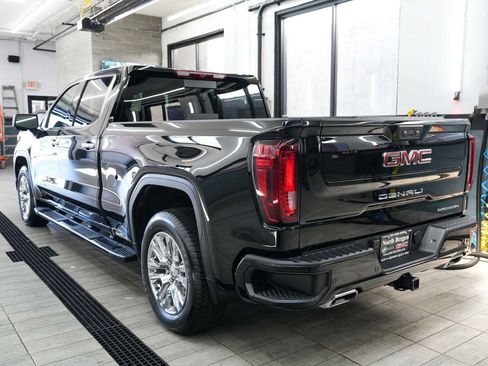 Used 2025 GMC Sierra 1500 Denali AWD/4WD image 6