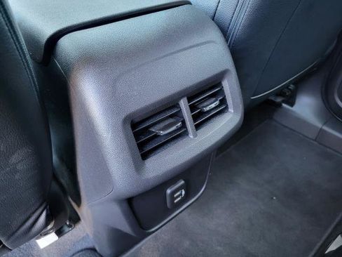 Used 2020 Chevrolet Equinox LT AWD/4WD image 32