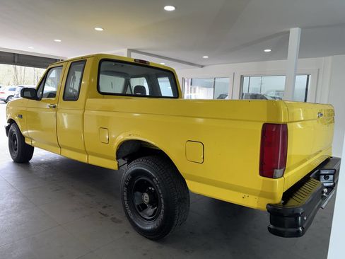 Used 1995 Ford F150 2WD SuperCab image 4