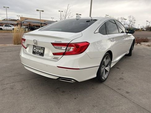 Used 2019 Honda Accord Touring image 8