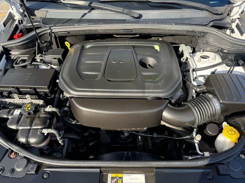 Used 2019 Jeep Grand Cherokee Altitude image 11