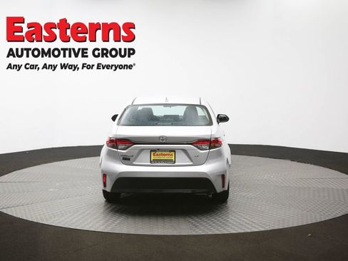 Used 2023 Toyota Corolla LE image 36