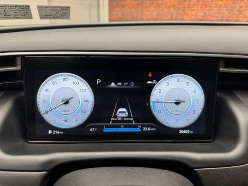 Used 2023 Hyundai Tucson Limited w/ Cargo Package image 17