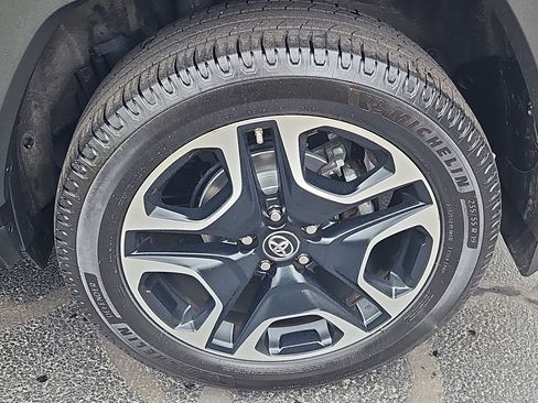 Used 2019 Toyota RAV4 Adventure AWD/4WD image 28