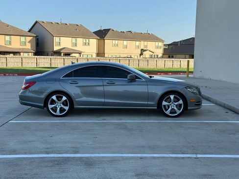 Used 2012 Mercedes-Benz CLS 550 4MATIC image 8