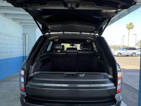Used 2013 Land Rover Range Rover Supercharged image 5