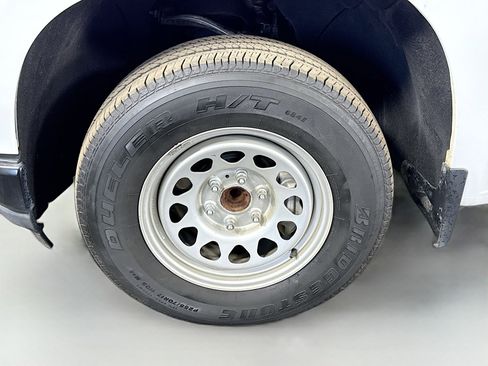 Used 2019 Chevrolet Silverado 1500 W/T image 29