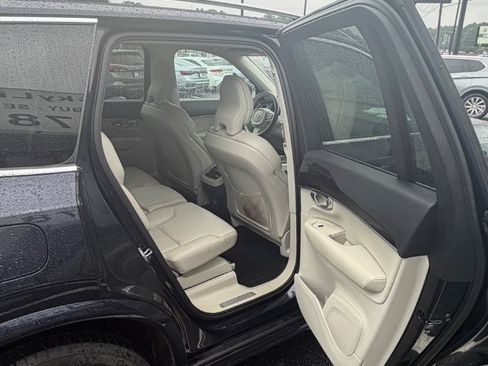 Used 2019 Volvo XC90 T6 Momentum w/ Protection Package Premier AWD/4WD image 23