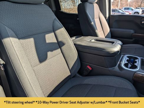 Used 2020 GMC Sierra 1500 Elevation w/ Elevation Value Package image 24