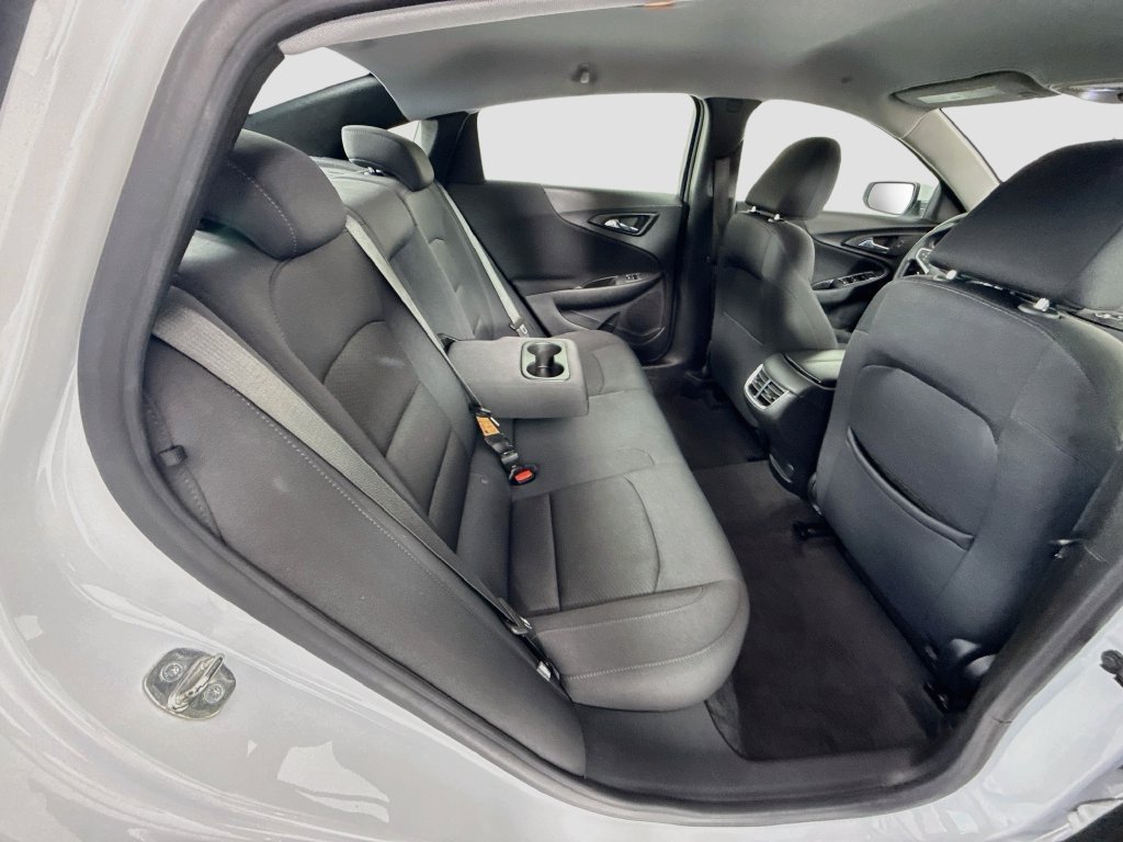 Used 2024 Chevrolet Malibu LT FWD image 22