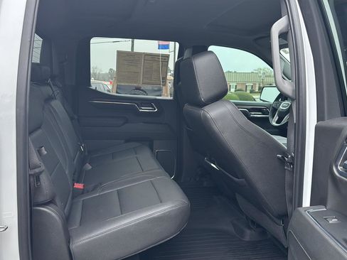 Used 2024 GMC Sierra 1500 SLT w/ SLT Premium Plus Package image 11