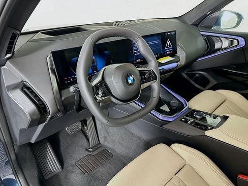 Used 2026 BMW X3 xDrive30 w/ Premium Package image 11