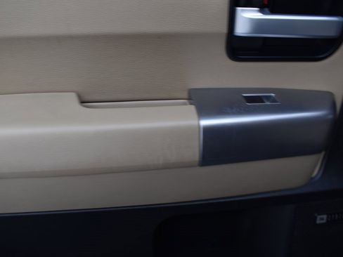 Used 2018 Toyota Sequoia Limited image 10