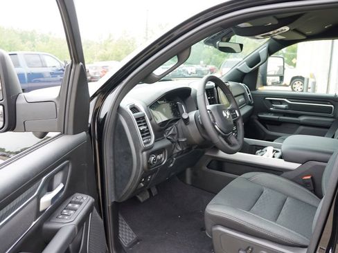 New 2026 RAM 1500 Big Horn AWD/4WD image 10