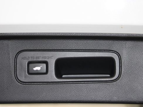 Used 2025 Honda Pilot Touring image 31
