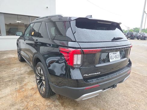 Used 2025 Ford Explorer Platinum w/ LUX Leather Package AWD/4WD image 7