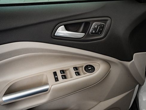 Used 2013 Ford Escape SEL image 22