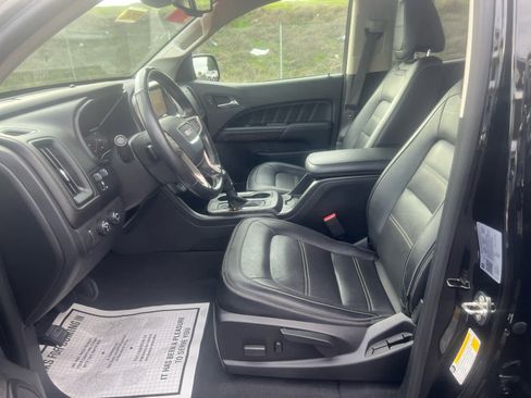 Used 2021 GMC Canyon Denali image 11