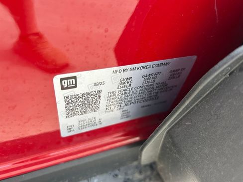 Used 2026 Chevrolet Trax RS w/ Sunroof Package FWD image 10