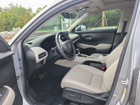 Used 2023 Honda HR-V EX-L image 15