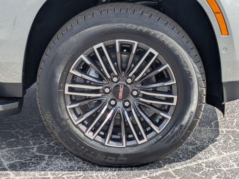 New 2026 GMC Yukon Elevation RWD image 12