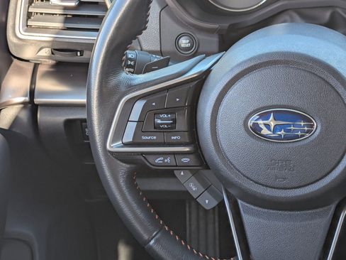 Used 2018 Subaru Crosstrek 2.0i Limited image 17