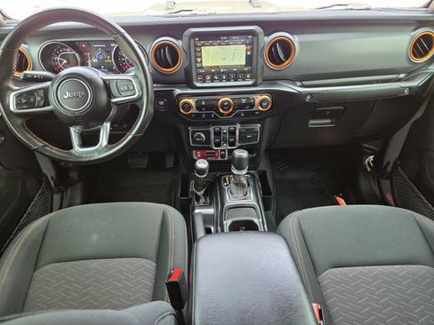 Used 2022 Jeep Gladiator Mojave w/ LED Lighting Group AWD/4WD image 12