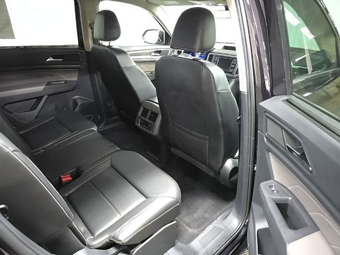 Used 2022 Volkswagen Atlas SE AWD/4WD image 17