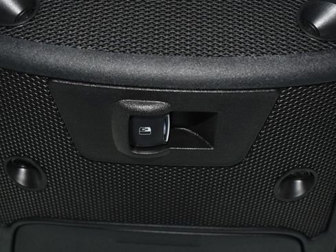 Used 2020 Ford F150 Lariat w/ Equipment Group 502A Luxury image 39