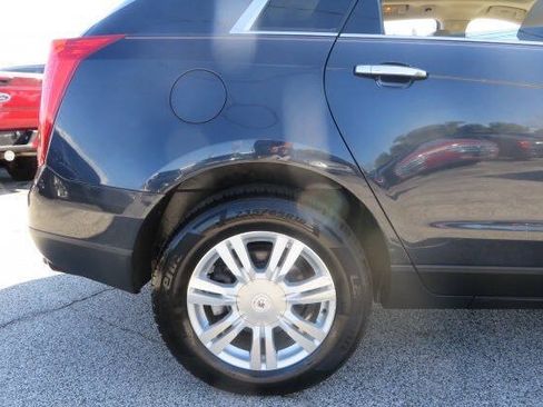 Used 2015 Cadillac SRX Luxury w/ Driver Awareness Package AWD/4WD image 40