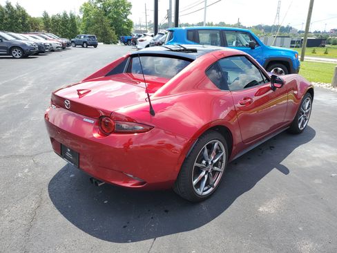 Used 2023 MAZDA MX-5 Miata Grand Touring RWD image 3