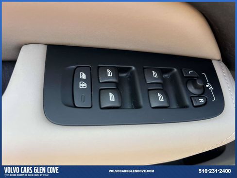 Used 2026 Volvo XC60 B5 Plus w/ Protection Package Premier AWD/4WD image 16
