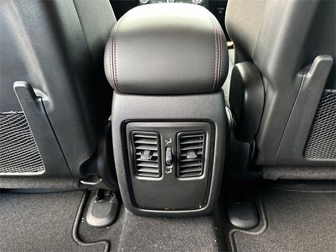 New 2025 Dodge Durango R/T image 14