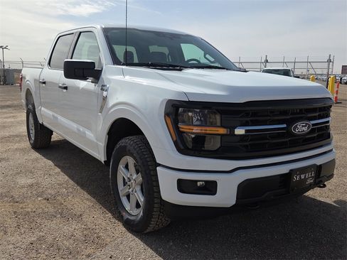 New 2026 Ford F150 XLT w/ Equipment Group 302A MID image 6