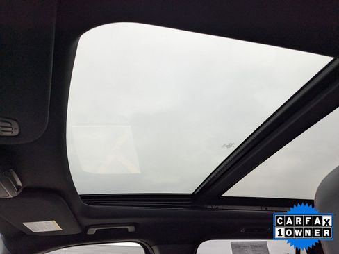 Used 2022 Ford Expedition Max Limited image 25