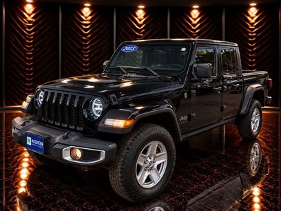 Used 2023 Jeep Gladiator Sport
