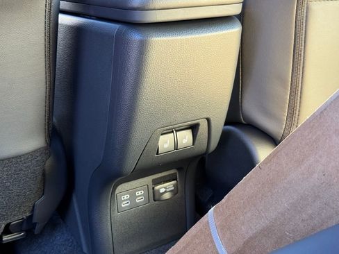 New 2026 Toyota Prius Plug-In Hybrid image 11