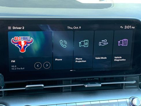 Used 2025 Hyundai Kona SEL image 21