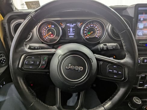 Used 2019 Jeep Wrangler Unlimited Sport S image 16