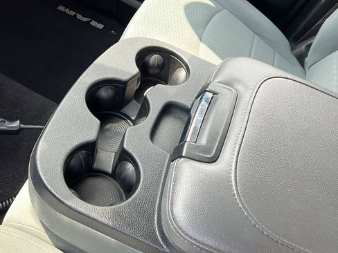 Used 2018 RAM 1500 Tradesman image 25