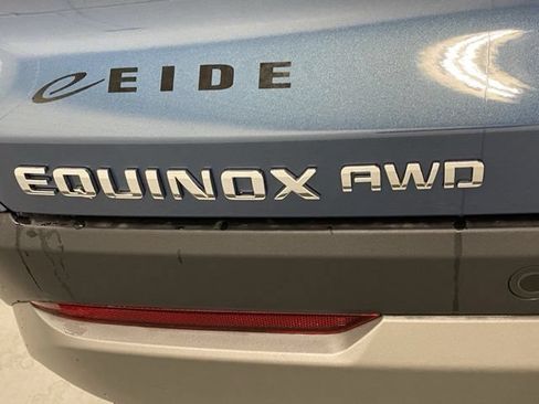 New 2026 Chevrolet Equinox LT w/ Safety and Technology Package AWD/4WD image 13