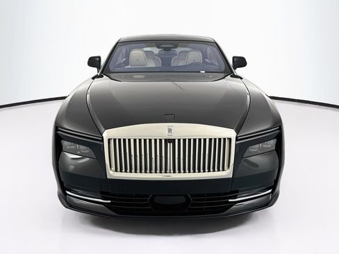 Used 2024 Rolls-Royce Spectre w/ Spectre Launch Package AWD/4WD image 2