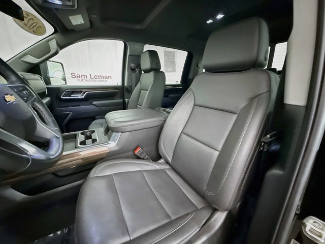 Used 2025 Chevrolet Silverado 3500 LT w/ All Star Edition AWD/4WD image 22