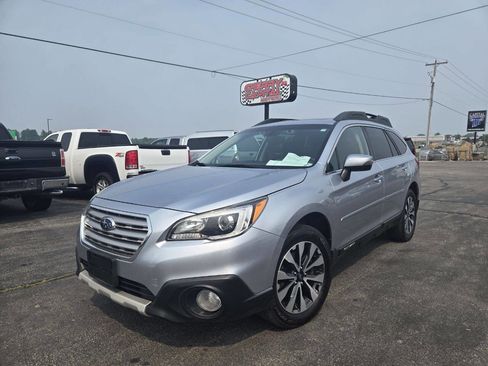 Used 2017 Subaru Outback 2.5i Limited image 3